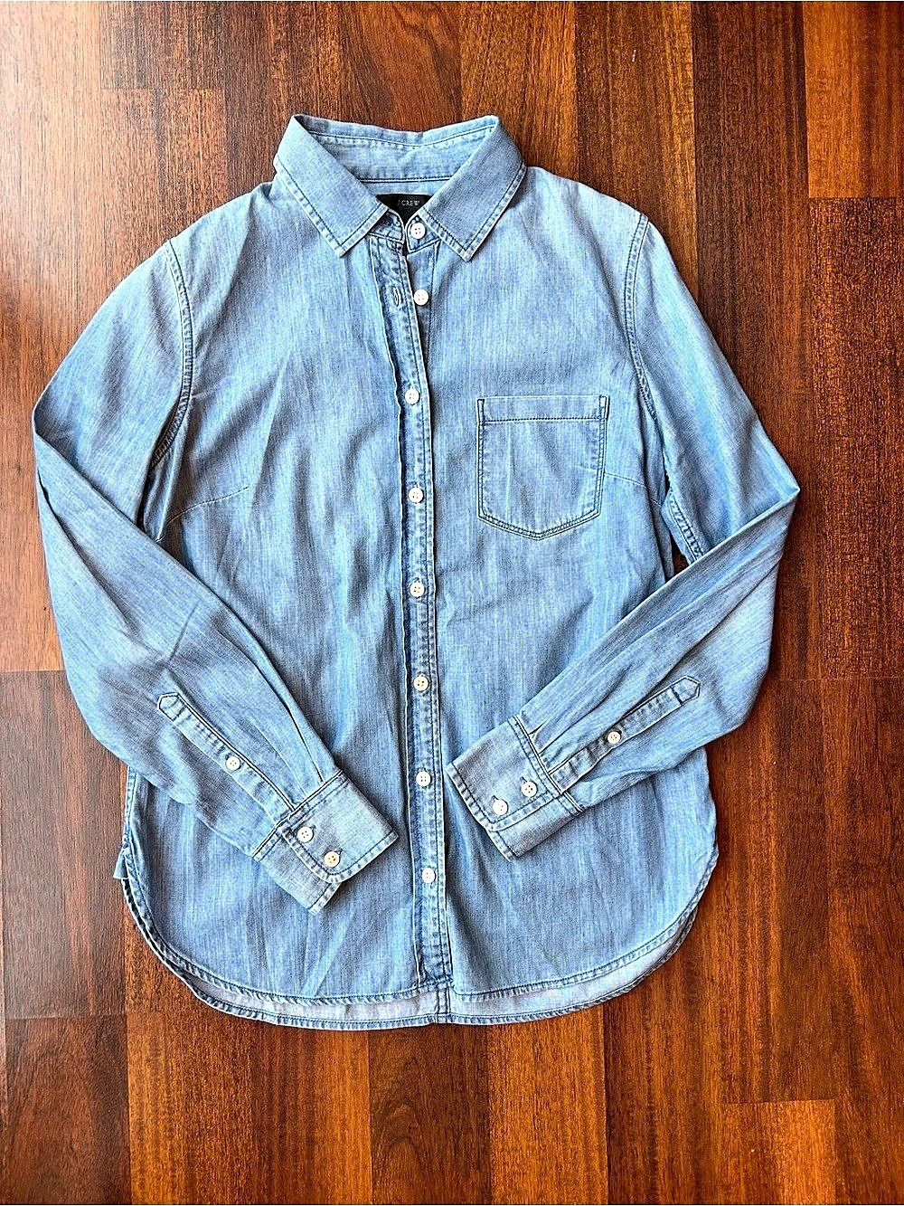 J.Crew Classic-fit chambray shirt Blue Button Down Shirt Like New